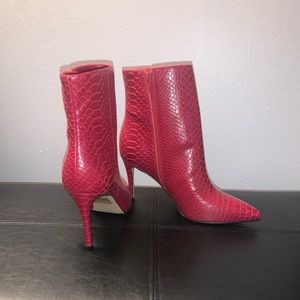 ALDO Roidda Boot Size 9